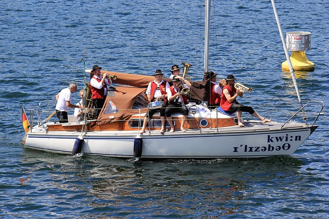 步热潮中的 步热潮中的